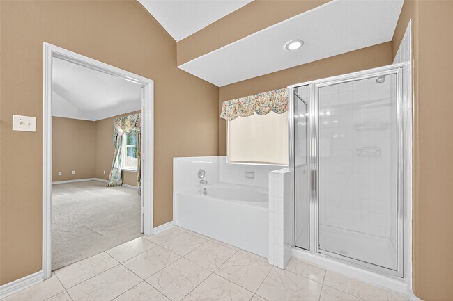 Building Photo - 19419 Arbor Pines Ln