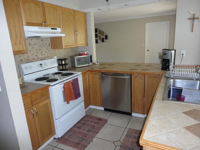 Building Photo - 4855 Gulfstream Pl