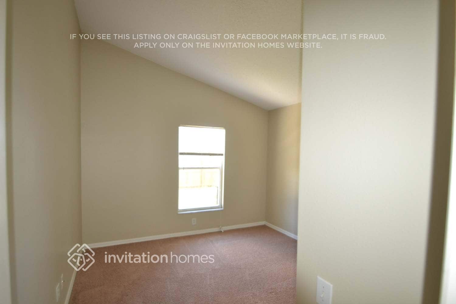 Building Photo - 12215 Dawn Vista Dr