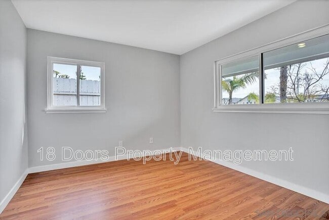 Building Photo - 350 Orange Ave