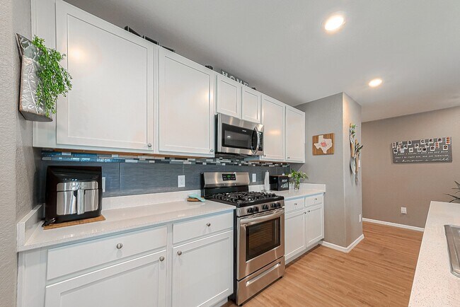 Building Photo - 768 Delany Cv Ct