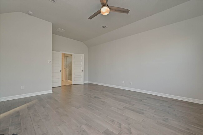 Building Photo - 11943 Bazley Knoll Dr