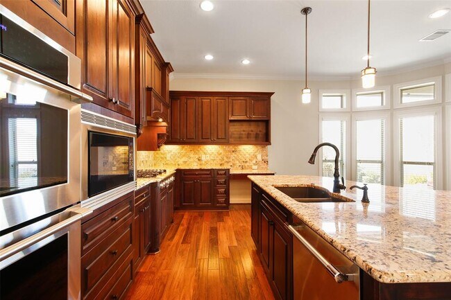 Building Photo - 1838 Rocky Hills Dr