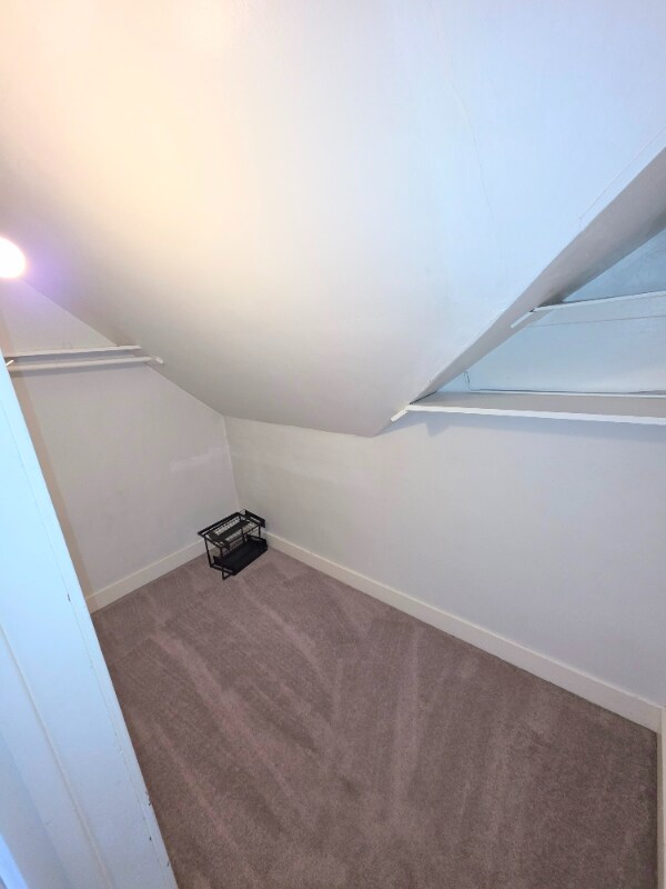 Building Photo - 2337 Burnside Ave