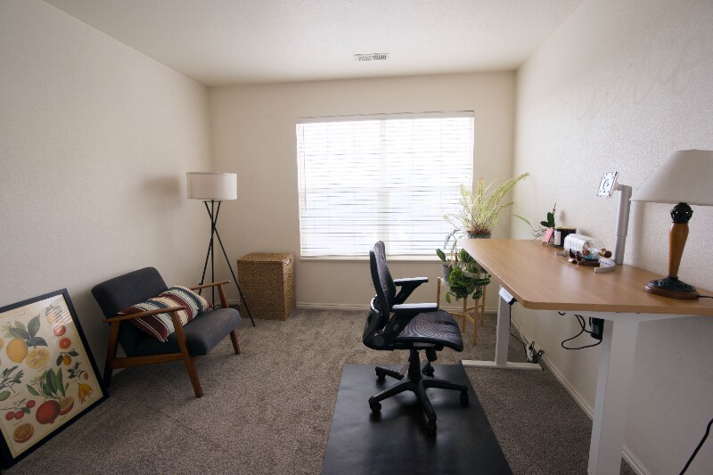 Building Photo - 953 Senior Band Rd