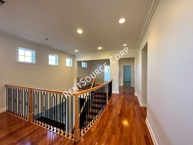 Building Photo - 26991 Timberline Terrace