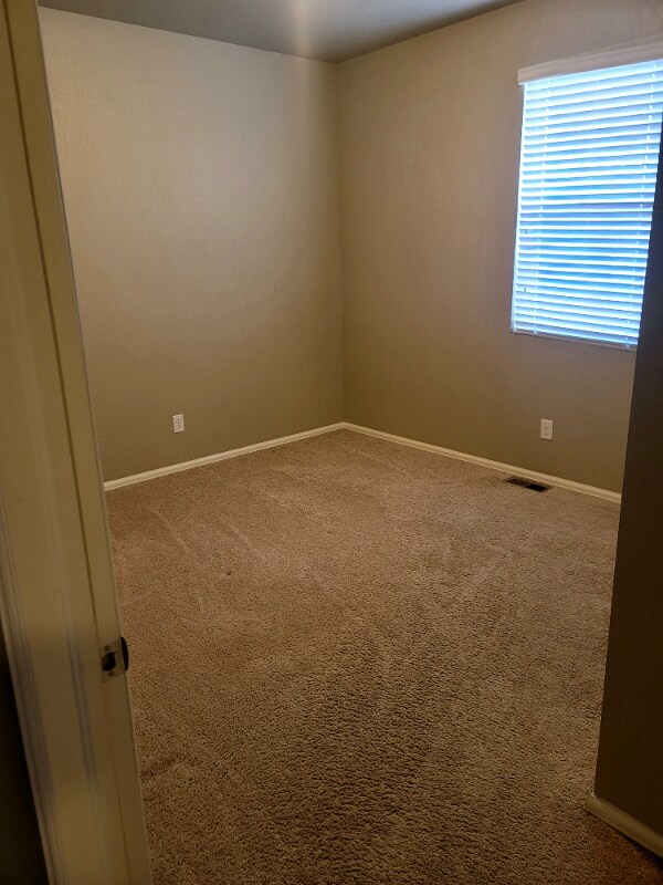 Building Photo - 3758 Torch Lily St