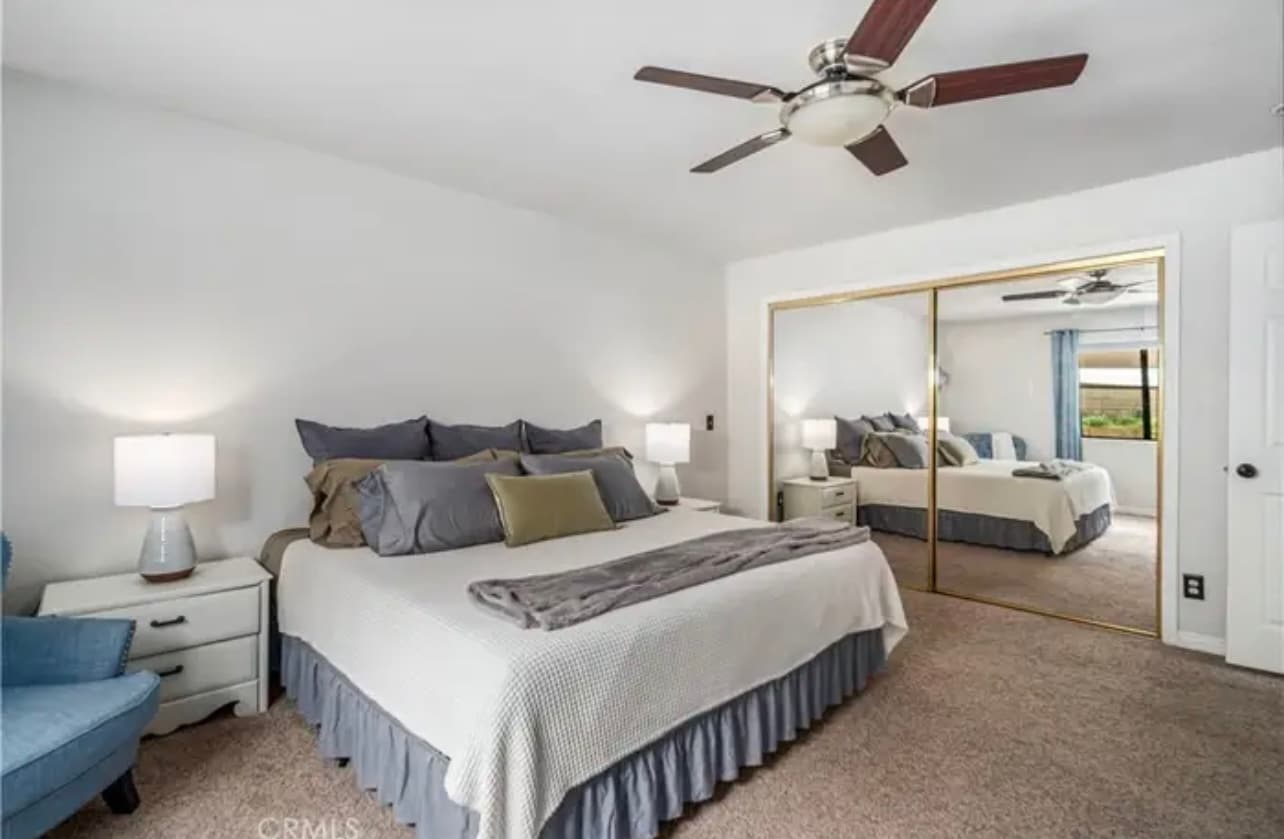 Building Photo - 4554 Meadow Pl