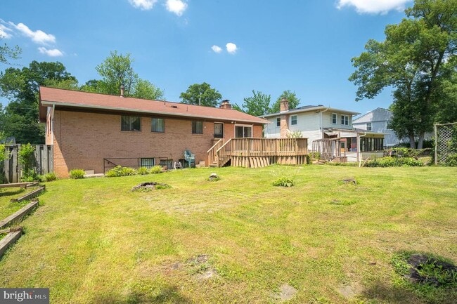 Building Photo - 6311 Barrs Ln