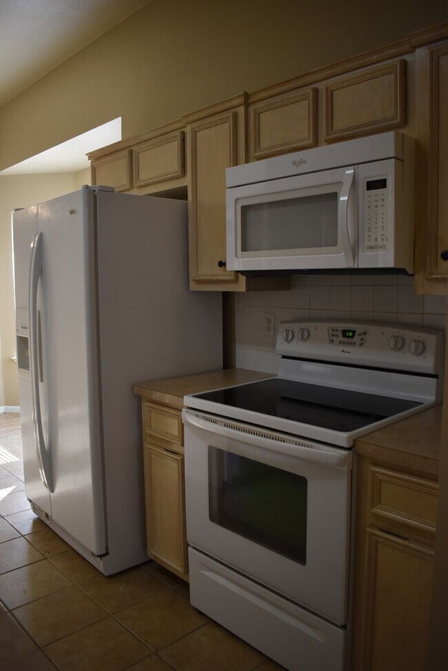 Building Photo - 3BR 2BA is located in a quiet Harker Heigh...