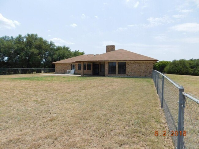 Building Photo - 2315 U.S. Hwy 190