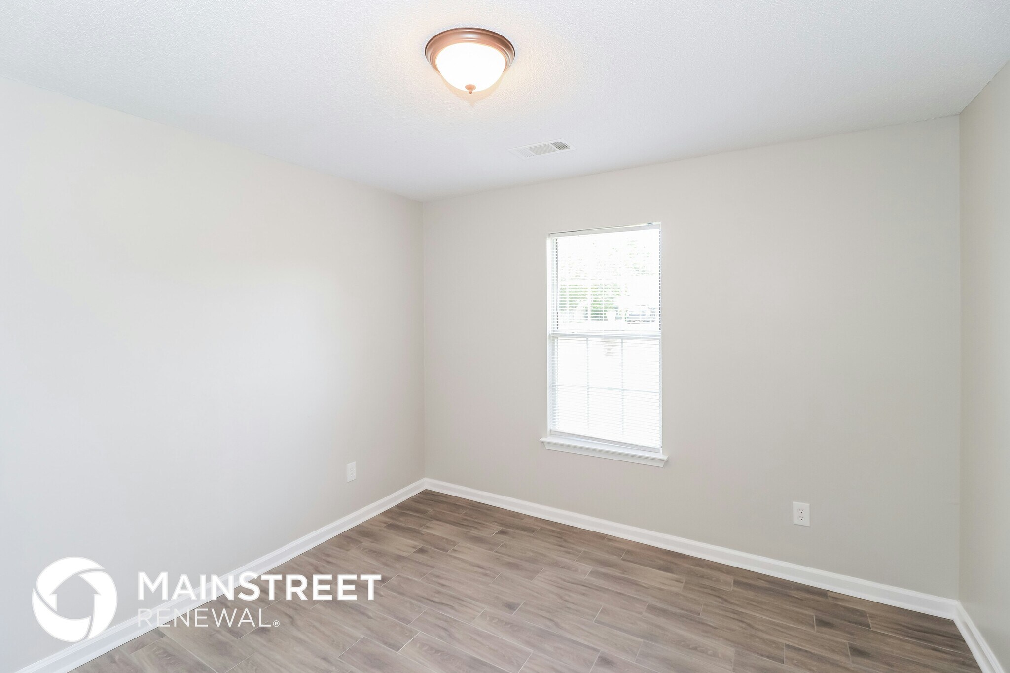 Building Photo - 5954 Chadwell Rd