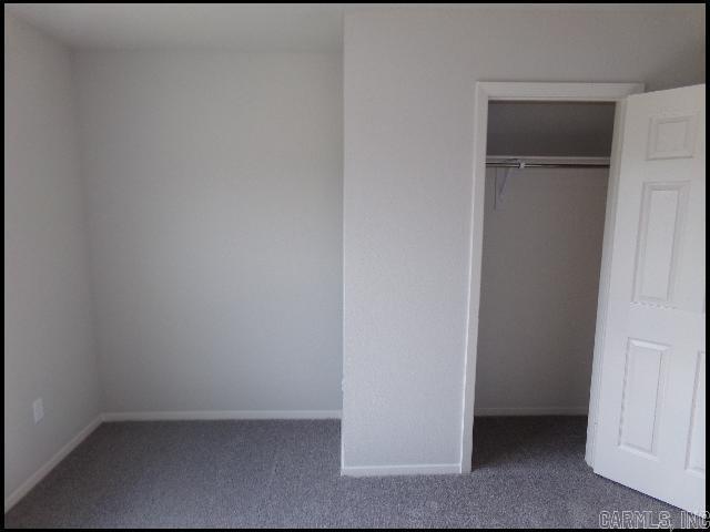 Building Photo - 30 Avant Garde Dr
