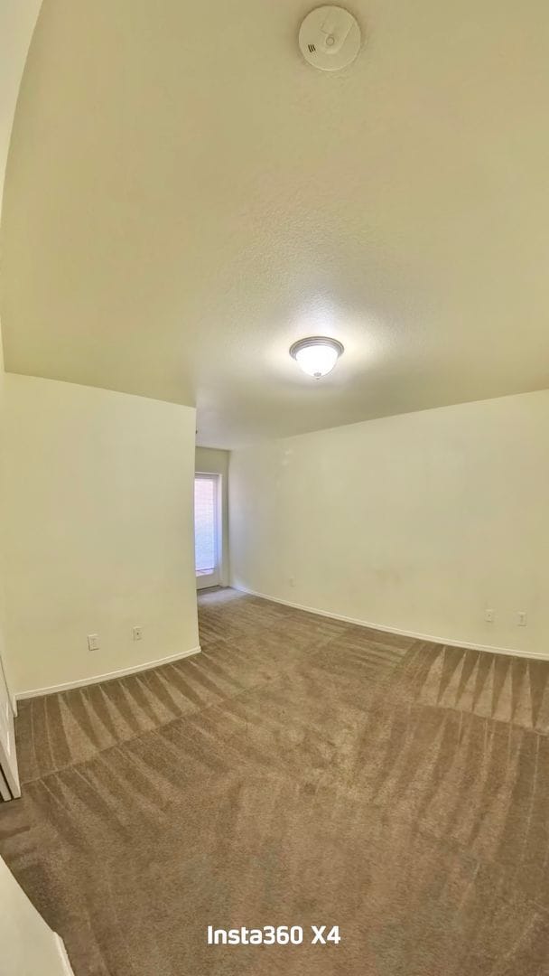 Building Photo - 2928 Main St