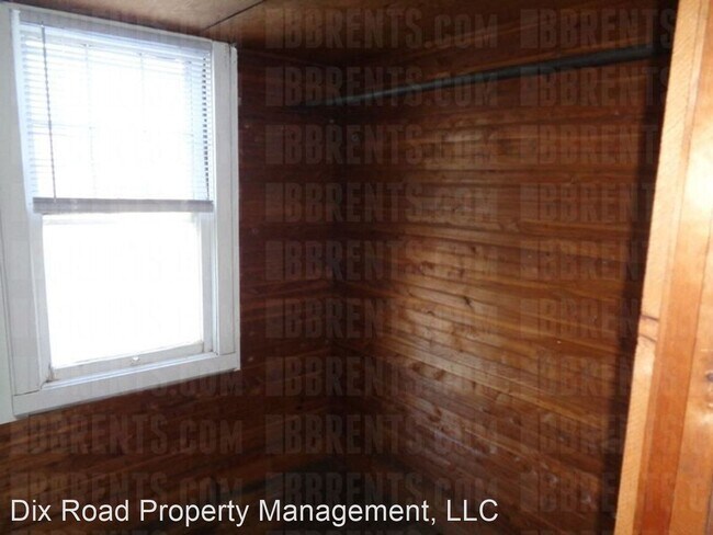 Building Photo - 3 br, 1 bath House - 1006 Auburn Street,