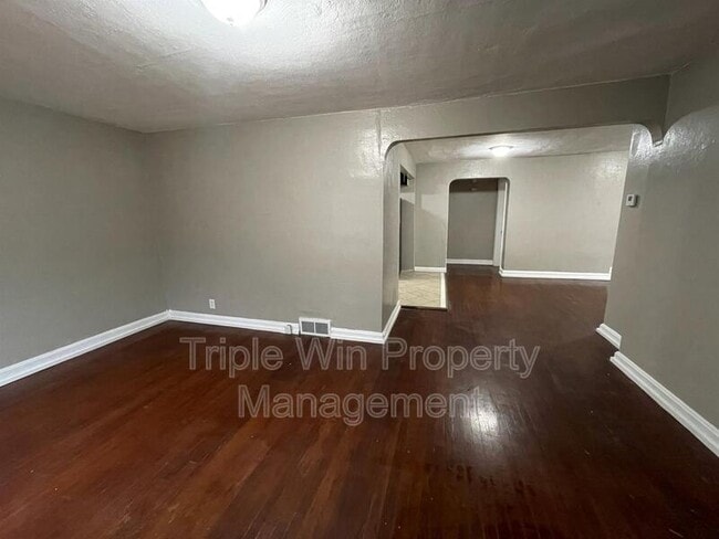 Building Photo - 2139 Kappel Dr