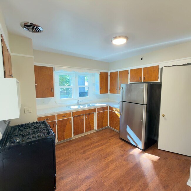 Building Photo - 2789 Thornapple River Dr SE