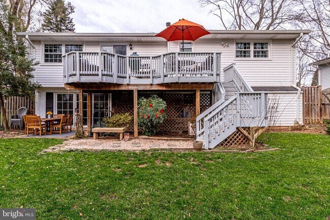 Building Photo - 6519 Engel Dr