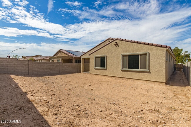 Building Photo - 12751 W Ocotillo Rd