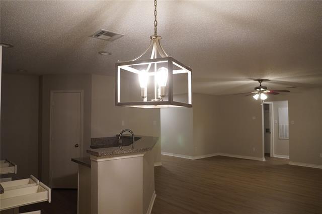 Building Photo - 9965 George Washington Dr