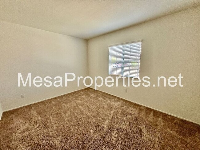 Building Photo - 10574 Pampas Ct