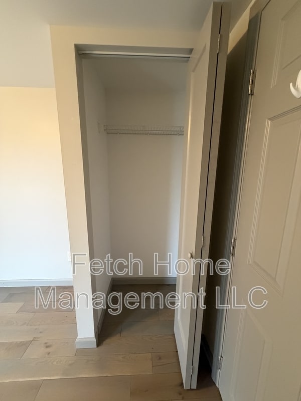 Building Photo - 34 N Lee St