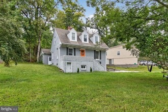 Building Photo - 9824 Old Fort Rd