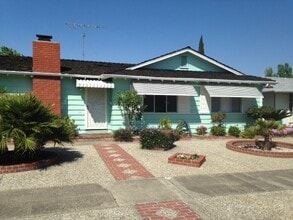 Building Photo - 0166 - MERRY LN