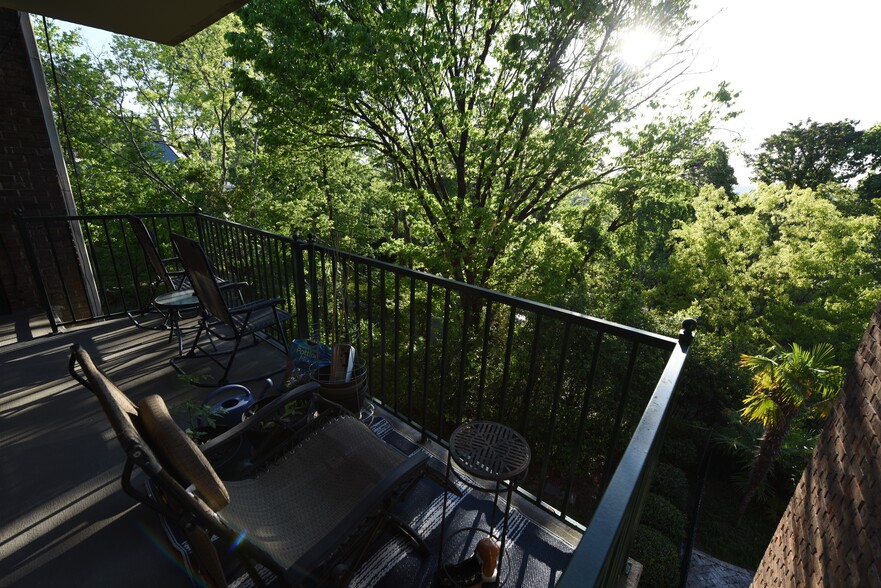 Building Photo - 55 Hanover Cir