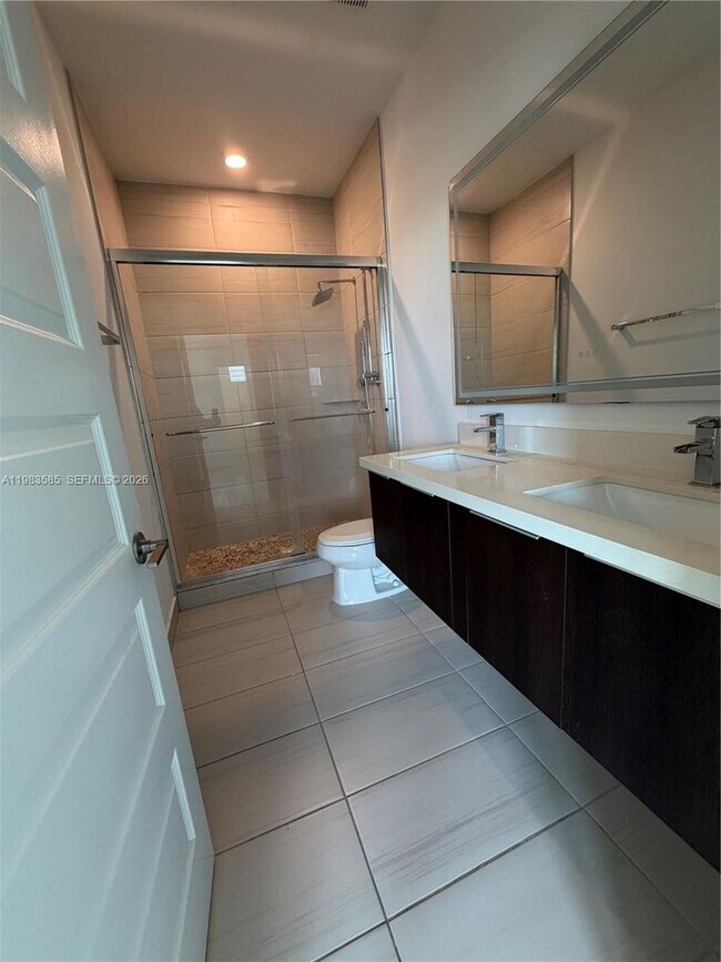 Building Photo - 10479 NW 82nd St