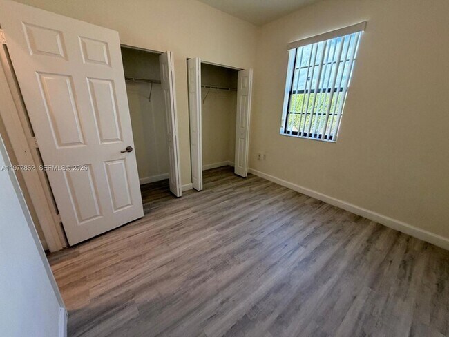 Building Photo - 11520 SW 248th Ln