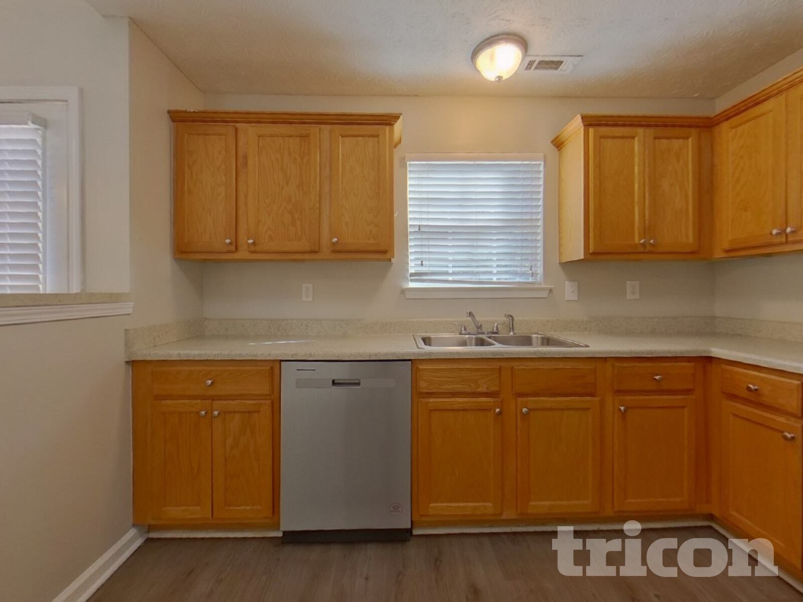 Building Photo - 9765 Moss Pointe Path