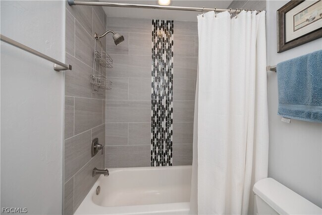 Building Photo - 4790 S Cleveland Ave