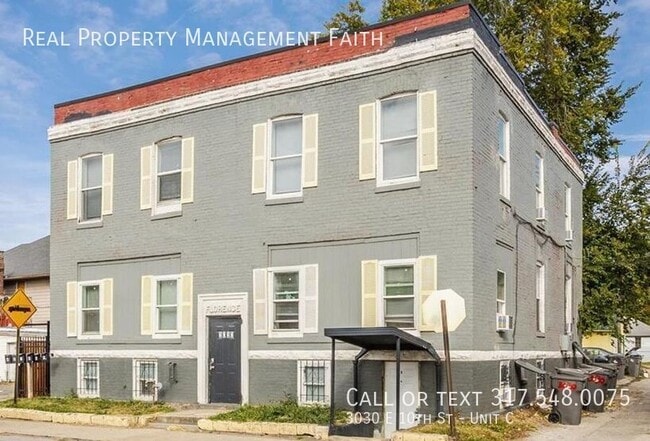 Building Photo - 3030 E 10th St