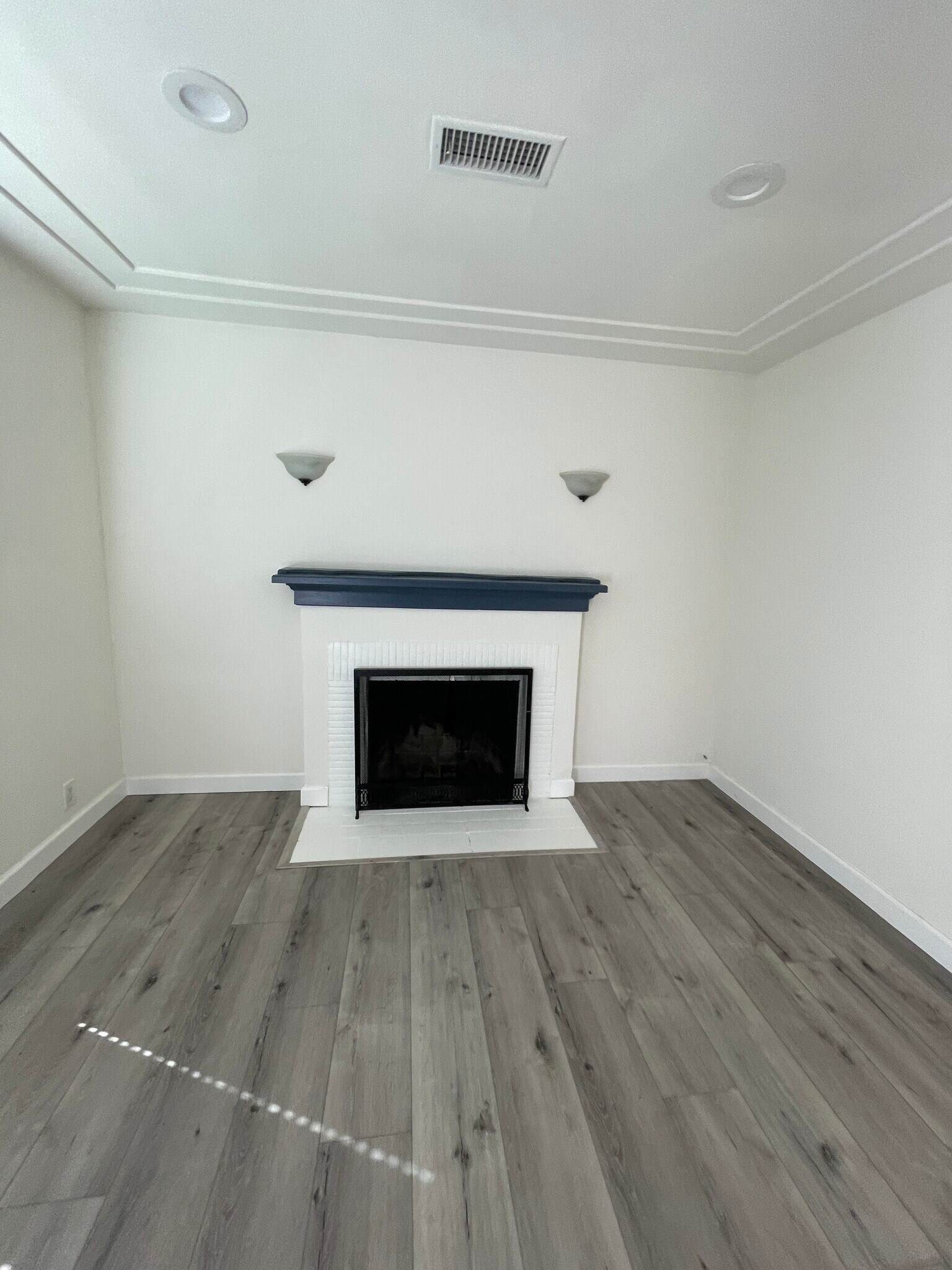 Building Photo - 3729 W 132nd St