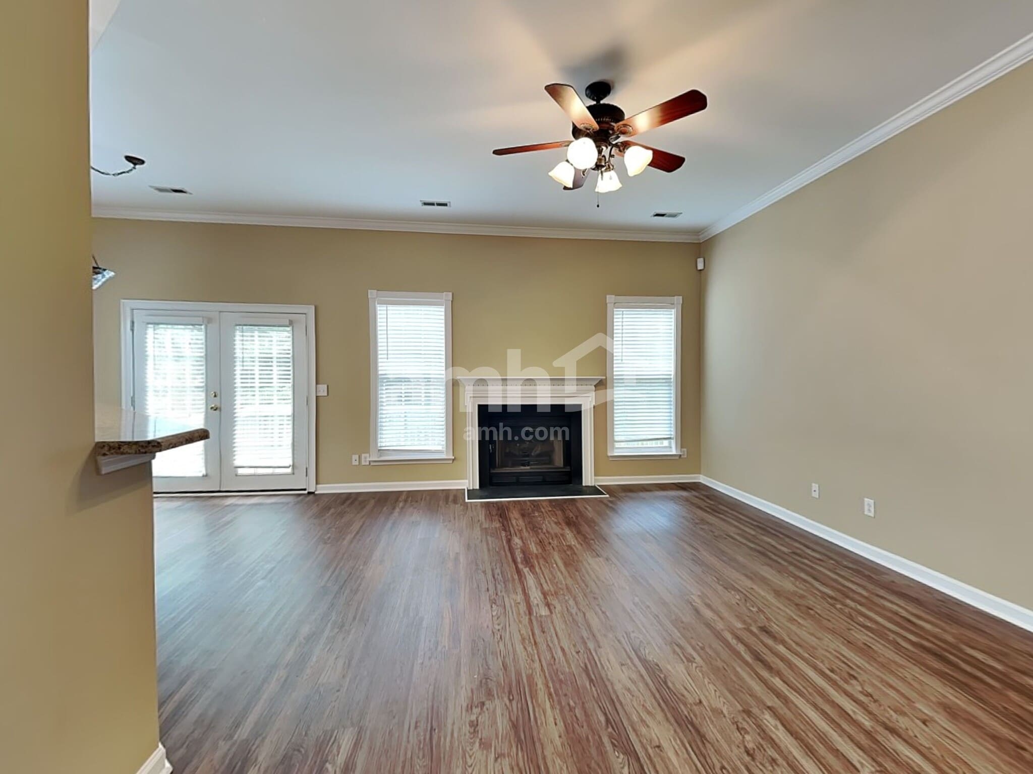 Building Photo - 9 Avenel Ct