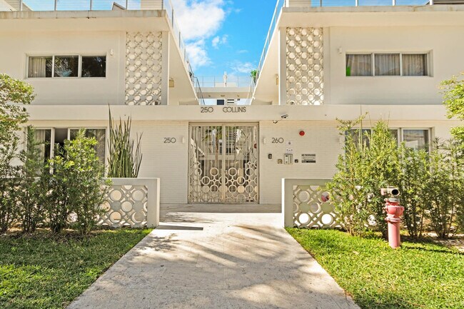 Building Photo - 250 Collins Ave