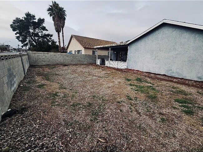 Building Photo - 3-Bedroom Home with Modern Upgrades, Starlink Internet & Security System