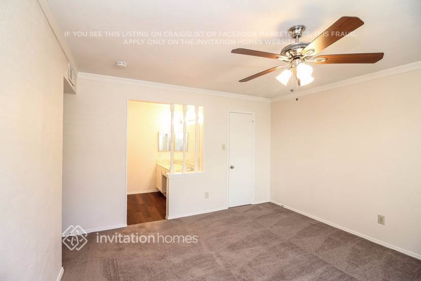 Building Photo - 421 Kingsbridge Dr