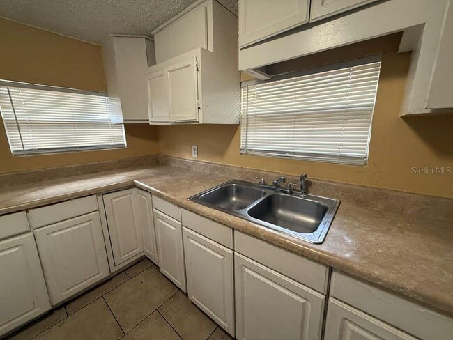 Building Photo - 4638 America St