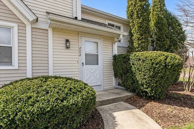 Building Photo - 262 W Inverrary Ln