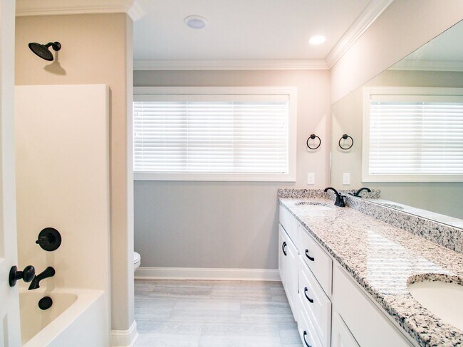 Building Photo - Beautiful two story home at Whispering Pines!