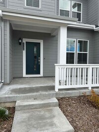 Building Photo - 5396 Euclid Dr