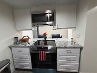 Building Photo - 3133 Eaton St