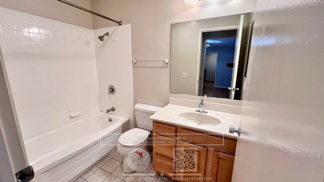 Building Photo - Chic 1-bedroom condominium located in the ...