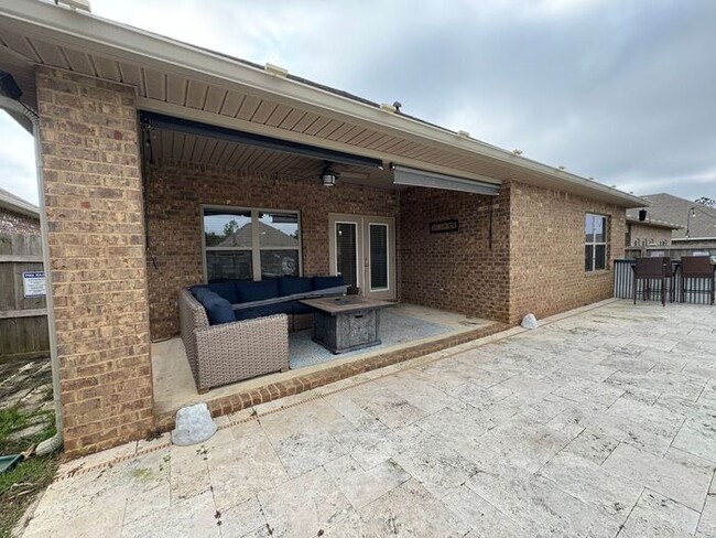 Building Photo - Antietam - Pensacola - 3 bedroom, 2 bathro...