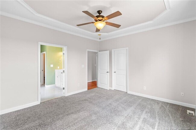 Building Photo - 720 Camwheel Dr