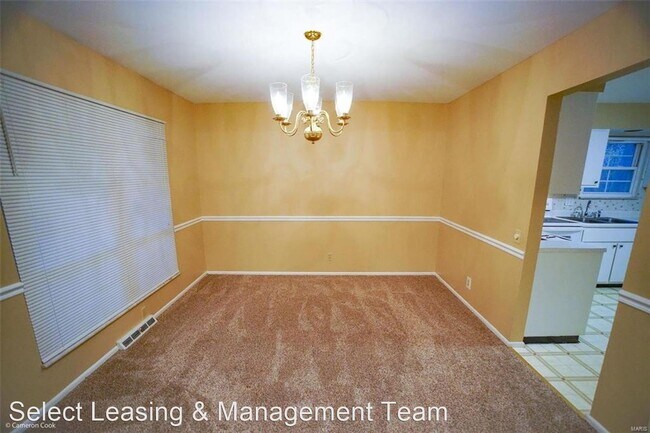 Building Photo - 4 br, 2 bath House - 1226 Wissmann Dr