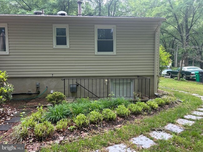 Building Photo - 13224 Dangelo Dr