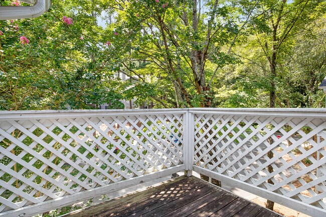 Building Photo - 304 Natchez Trace